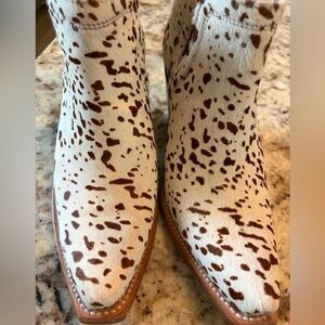 Ariat Dixon Booties